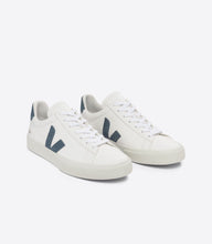 Laden Sie das Bild in den Galerie-Viewer, Veja - Campo Chromefree Leather - White / California Schuhe Veja
