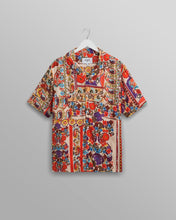 Laden Sie das Bild in den Galerie-Viewer, Wax London - Didcot Shirt Red/Multi Abstract Tile Hemden Wax London
