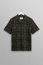 Laden Sie das Bild in den Galerie-Viewer, Wax London - Didcot Shirt Black/Green Tile Stitch Hemden Wax London

