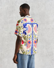 Laden Sie das Bild in den Galerie-Viewer, Wax London - Didcot Shirt Multi Summer Floral Hemden Wax London
