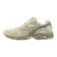 Laden Sie das Bild in den Galerie-Viewer, Mizuno - Wave Rider 10 - Summer Sand/Summer Sand/Vintage Khaki Schuhe Mizuno
