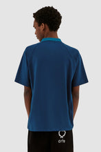 Laden Sie das Bild in den Galerie-Viewer, Arte Antwerp - Taylor Collar Shirt - Blue T-Shirts Arte Antwerp
