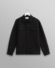 Laden Sie das Bild in den Galerie-Viewer, Wax London - Lomond Petal Jacquard Quilted Overshirt - Black Hemden Wax London
