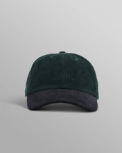 Laden Sie das Bild in den Galerie-Viewer, Wax London - Spencer Corduroy Sports Cap - Green/Navy Caps Wax London
