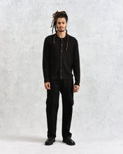 Laden Sie das Bild in den Galerie-Viewer, Wax London - Tristan Cable Stitch Knitted Shirt - Black Hemden Wax London
